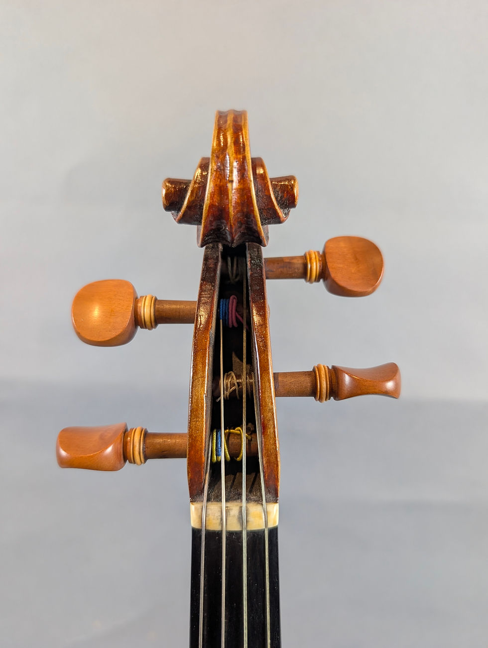 Thumbnail: Baroque Violin made by Douglas Cox
