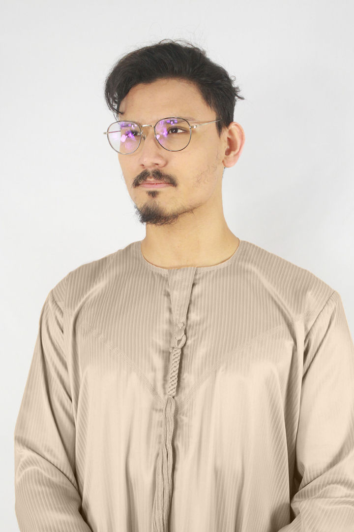 Thumbnail: Emarati Stripe Milo