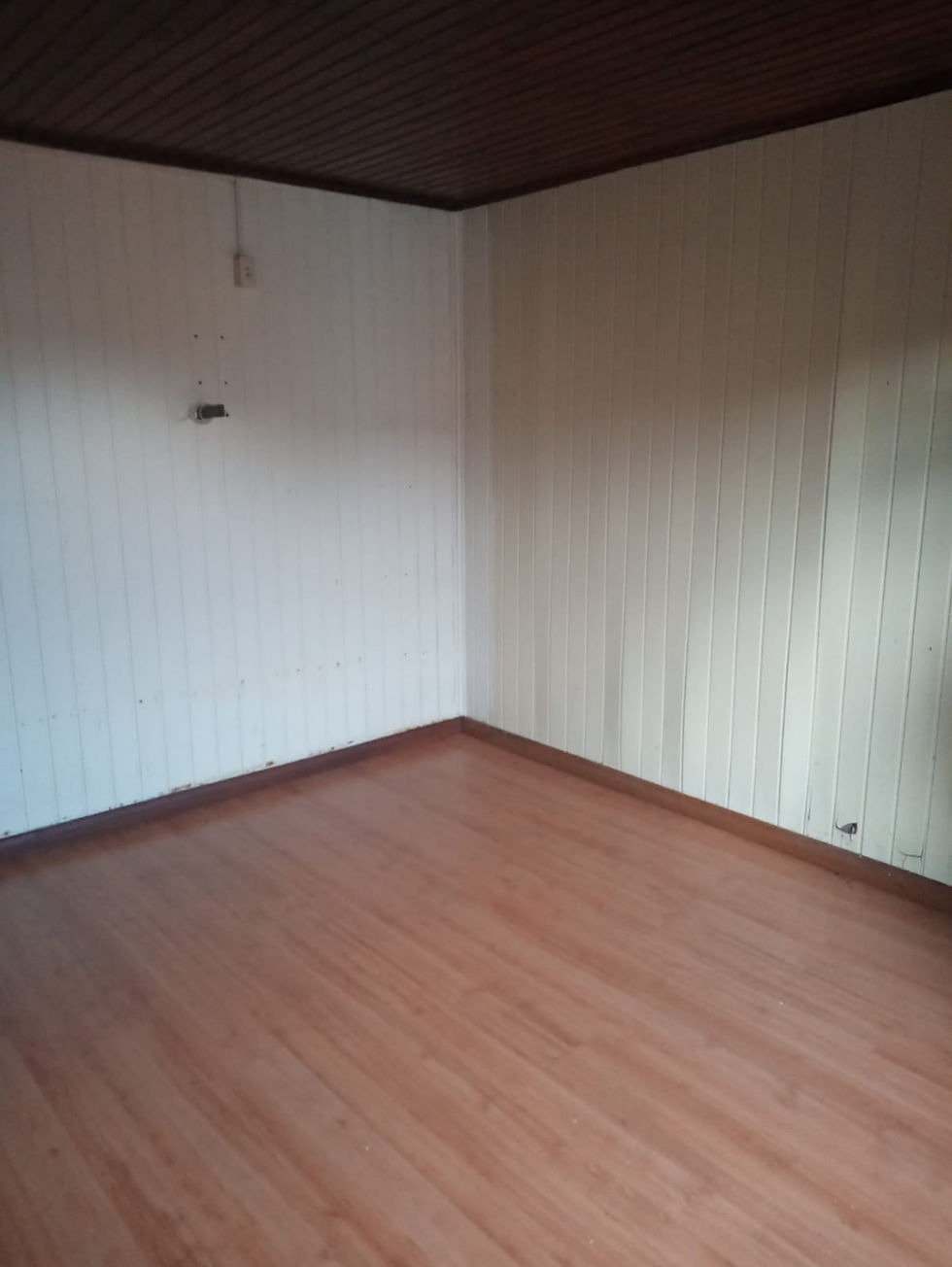 Miniatura: VENDE-SE CASA na Av. Saldanha da Gama