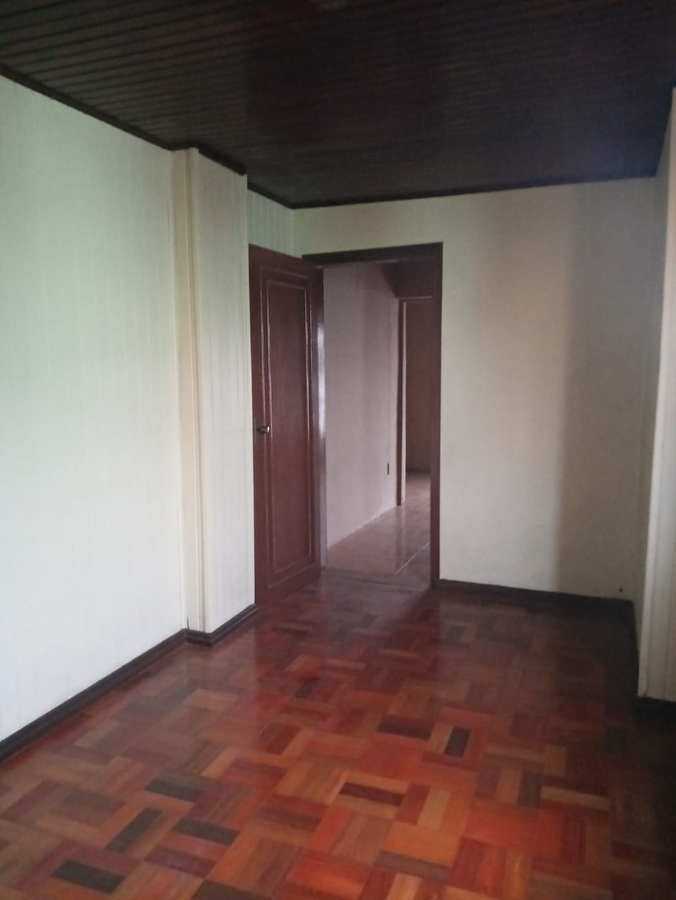 Miniatura: VENDE-SE CASA na Av. Saldanha da Gama