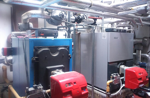 Commercial heating boiler