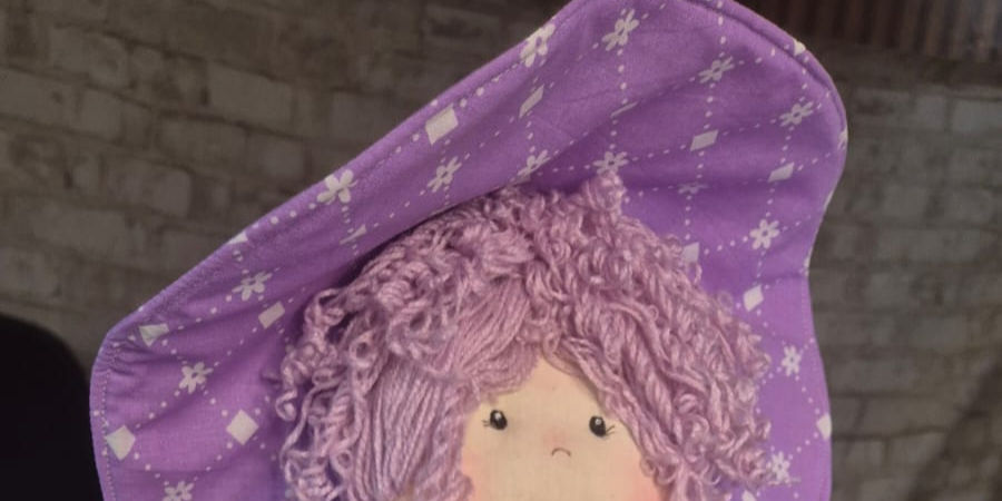 Chapeuzinho Fácil da Boneca Tuchy Marry