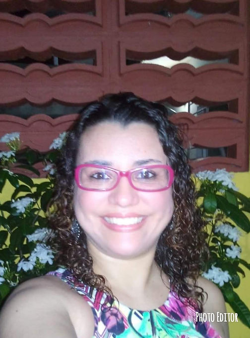 Tássia Fernandes Carvalho Paris de Lima