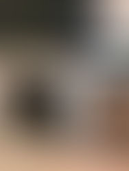 Zapiranje odprtega kurišča s steklenimi vrati.