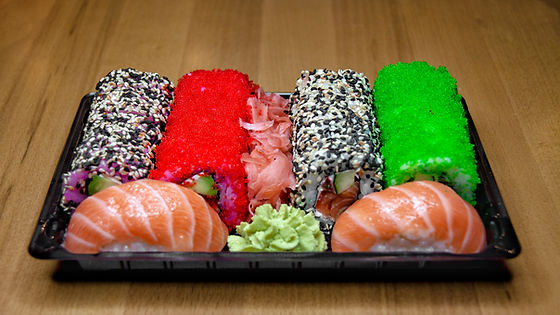 Lašišos rinkinys 16 vnt. + 2 vnt. Nigiri