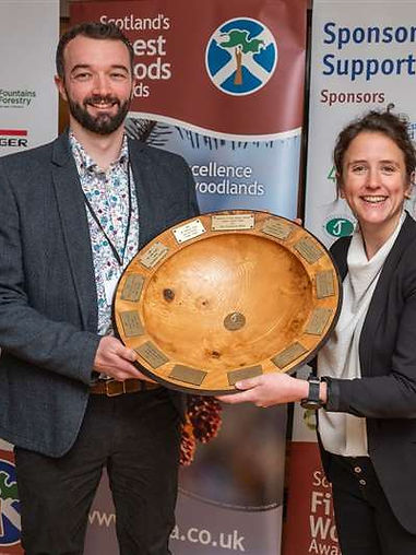 dalnavie awards.jpg