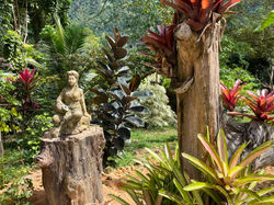 Mr Dee Chilling Hill Samui