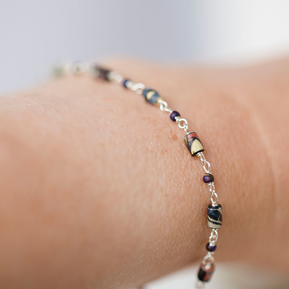 Thumbnail: Fine Paper Bead Bracelet