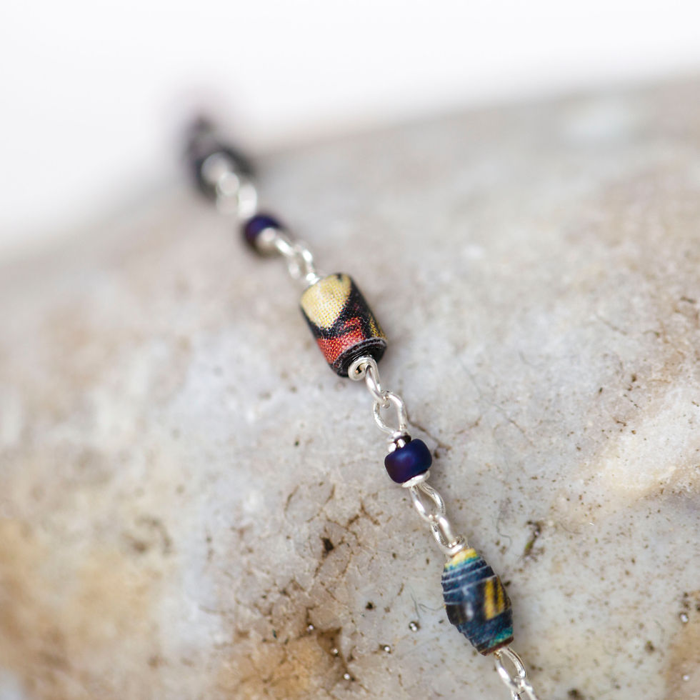 Thumbnail: Fine Paper Bead Bracelet