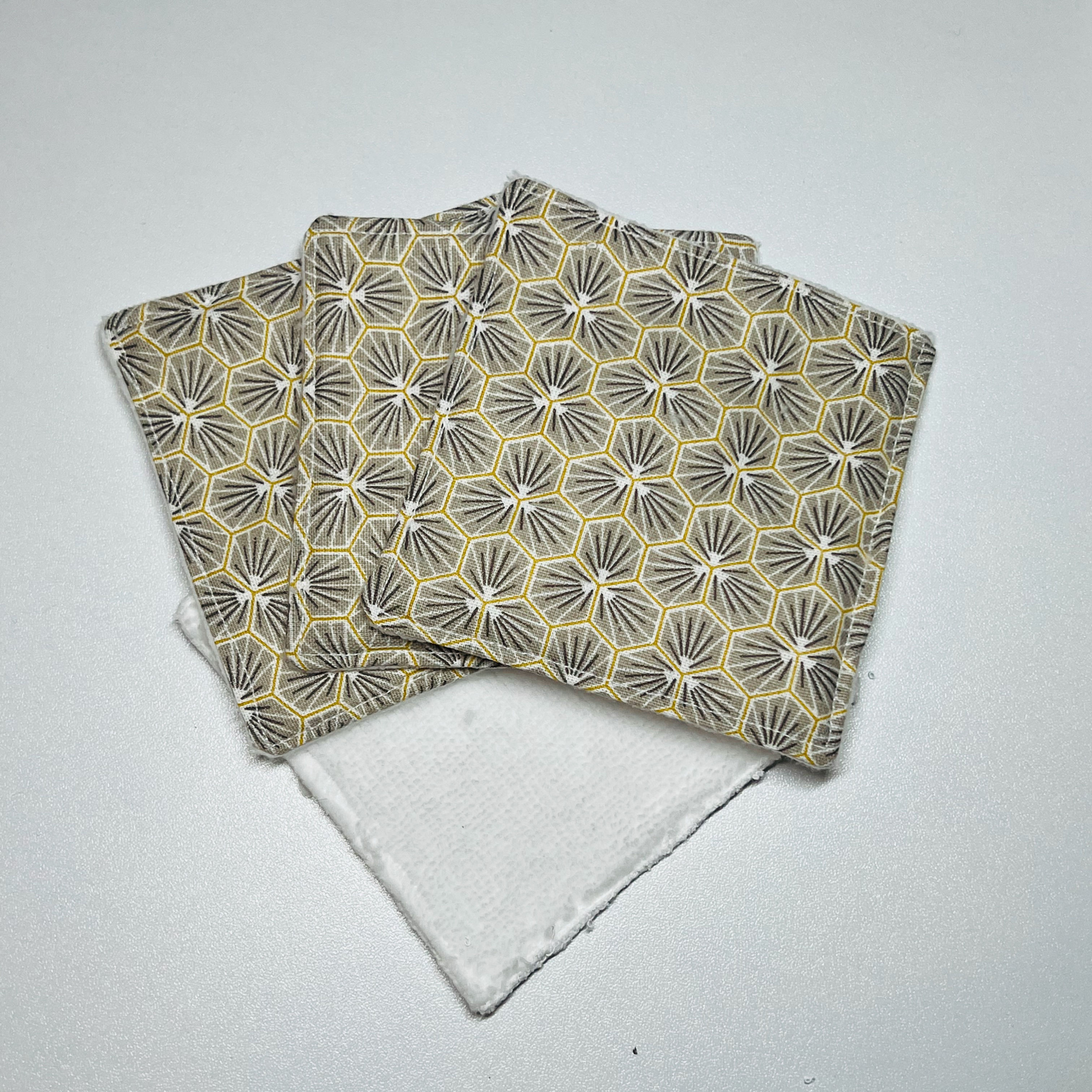 Lingettes lavables imprimé géométrique gris