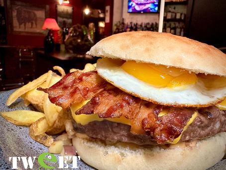 Gusti Unici al Tweet Pizza&Bistrot: Hamburger di Carne Selezionata e Pane Artigianale