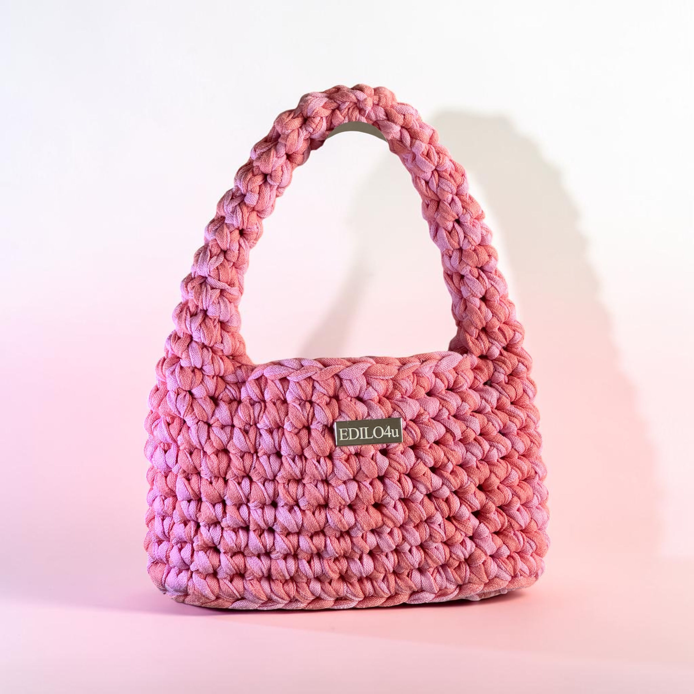 Handgehäkelte Chunky Bag aus Bändchengarn