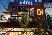 FACADE OF CHAOS HOTEL BUKIT BINTANG