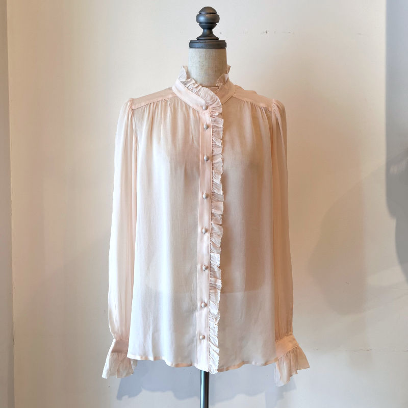 サムネイル： powder pink frill blouse