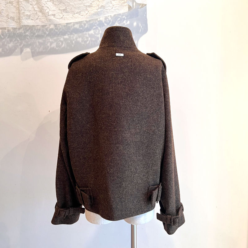 Thumbnail: olive brown half coat
