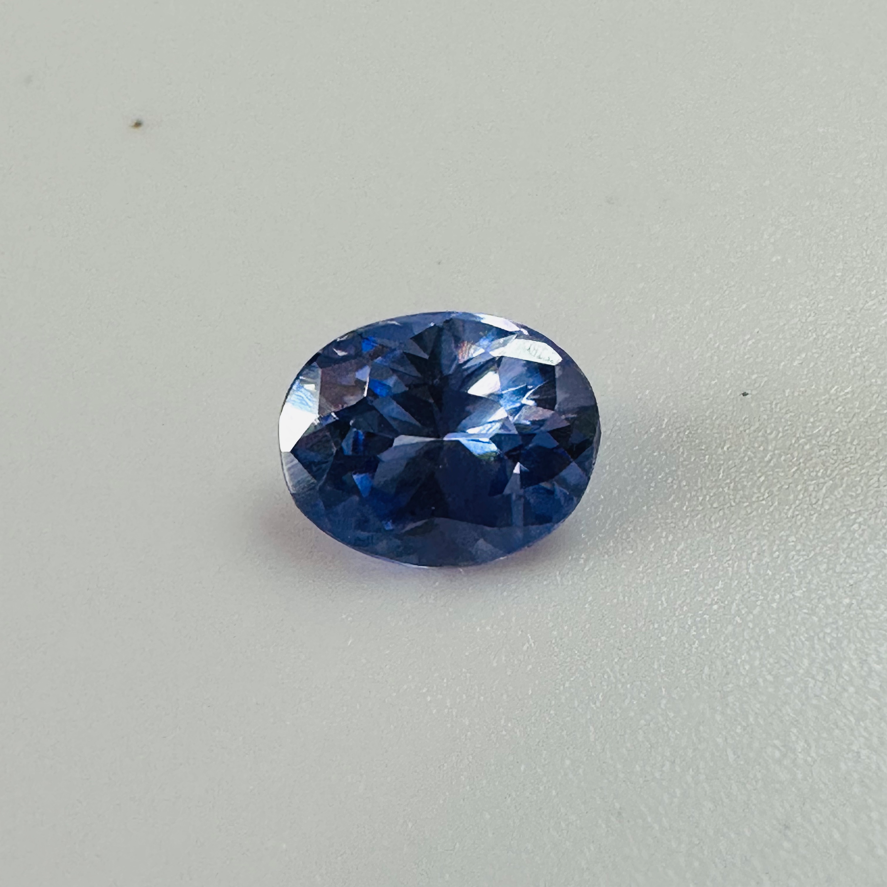 TANZANITE OVAL 7.4MMX6MM  1.73CTS