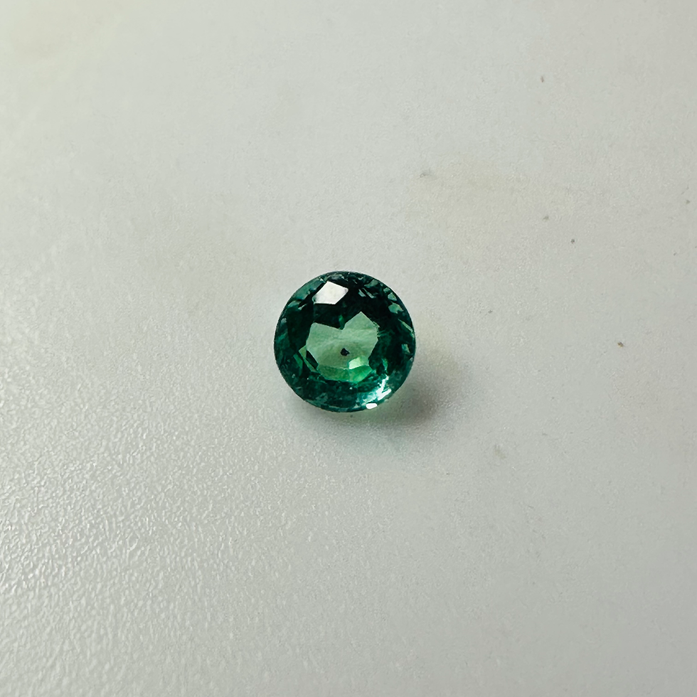 Thumbnail: EMERAL ROUND 3.6MM   0.19CTS VERY NICE