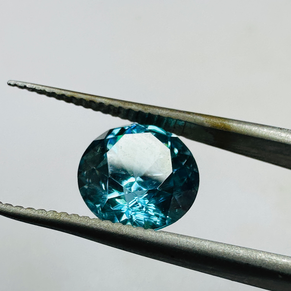 Thumbnail: ZIRCON BLUE ROUND. 9.5MM  4.89CTS
