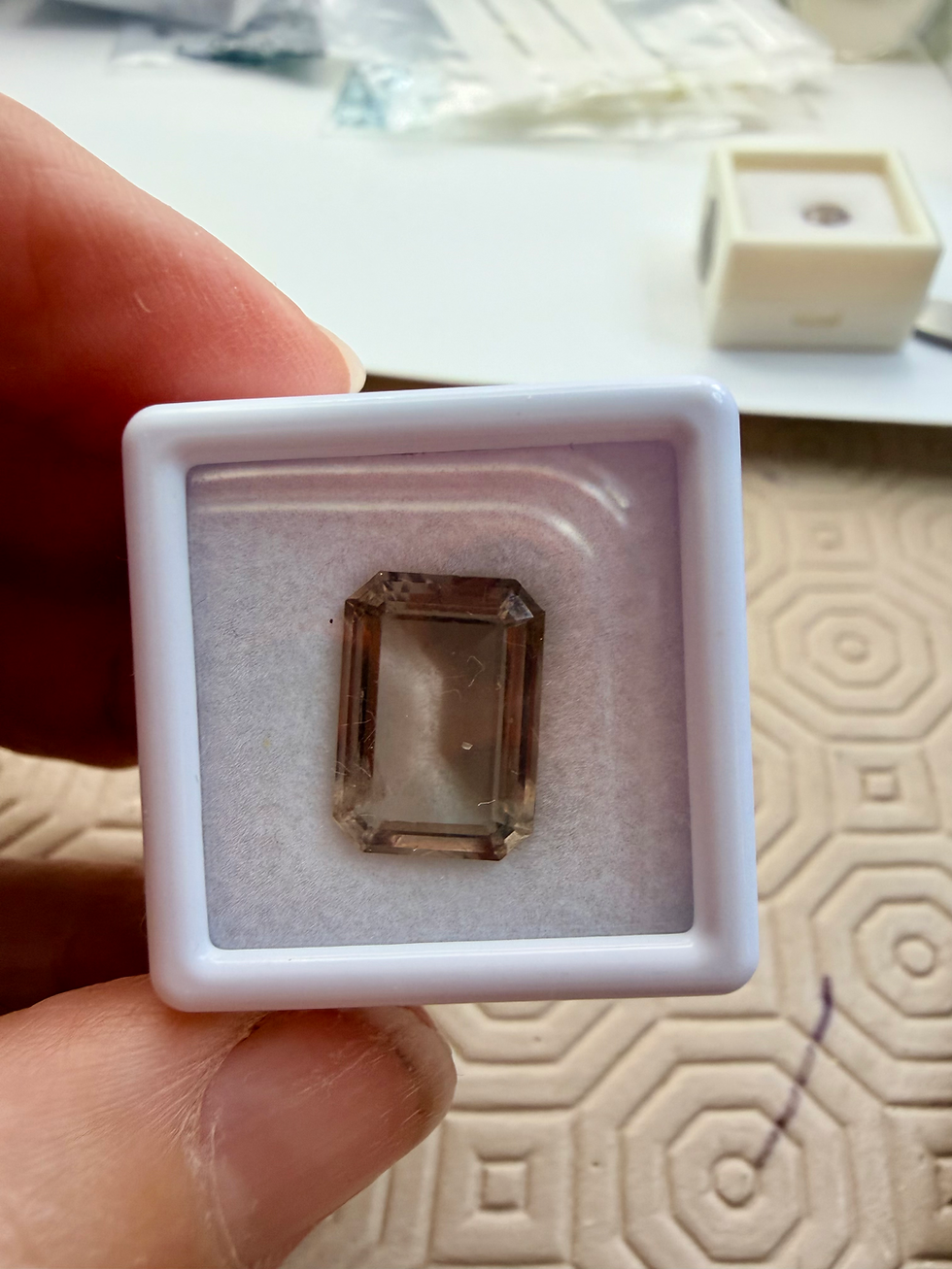 Thumbnail: Smokey Quartz  14x10 5.43cts