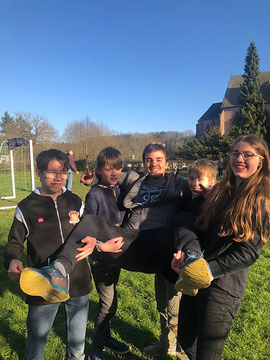 CampUs-Englisch_1-23 (54).jpeg