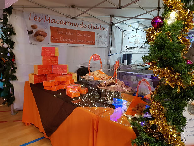 MARCHE DE NOEL.jpeg