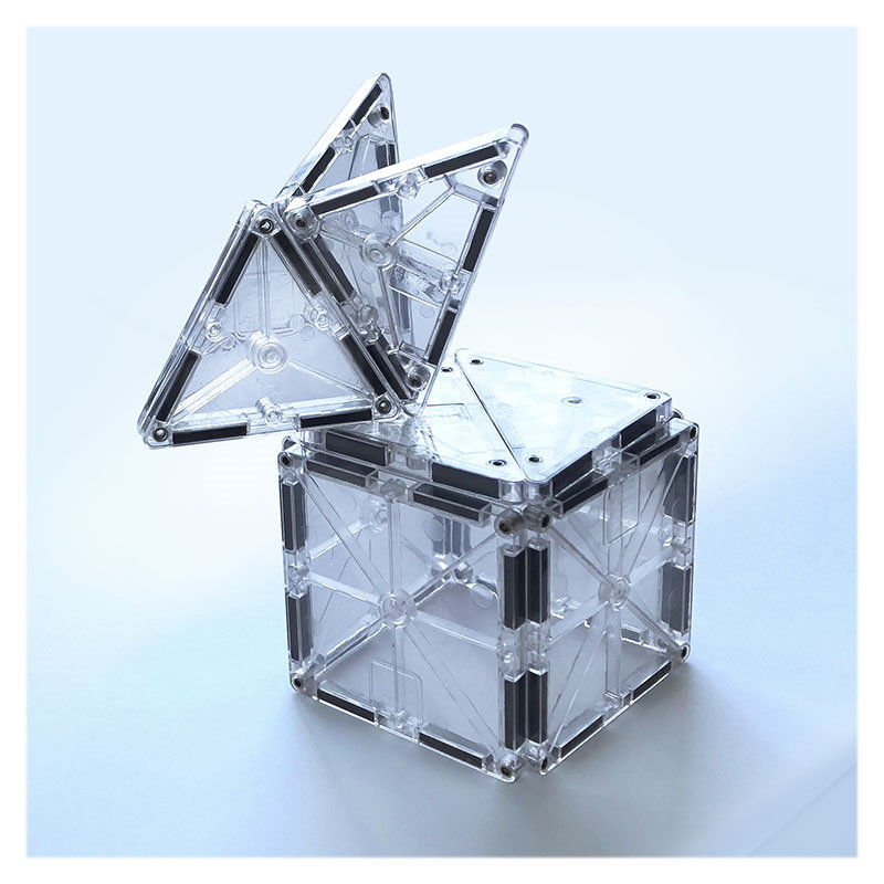 Miniatură: MAGNA-TILES ICE Transparent, set magnetic 16 piese