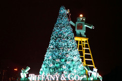 Tiffany-Christmas-Tree-night.jpg