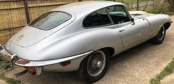 Jaguar type E grise.jpg