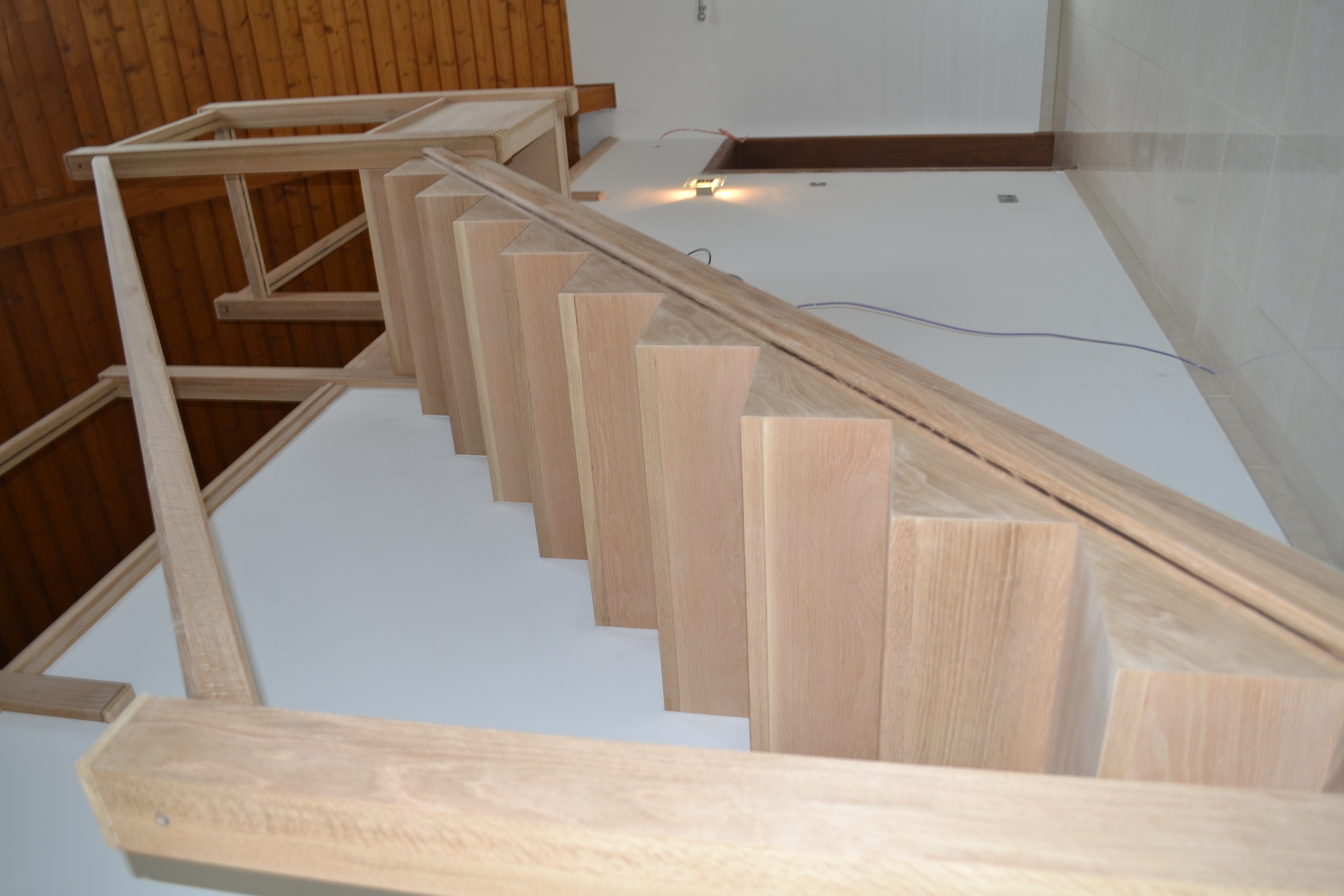 Solid oak cut-string staircase