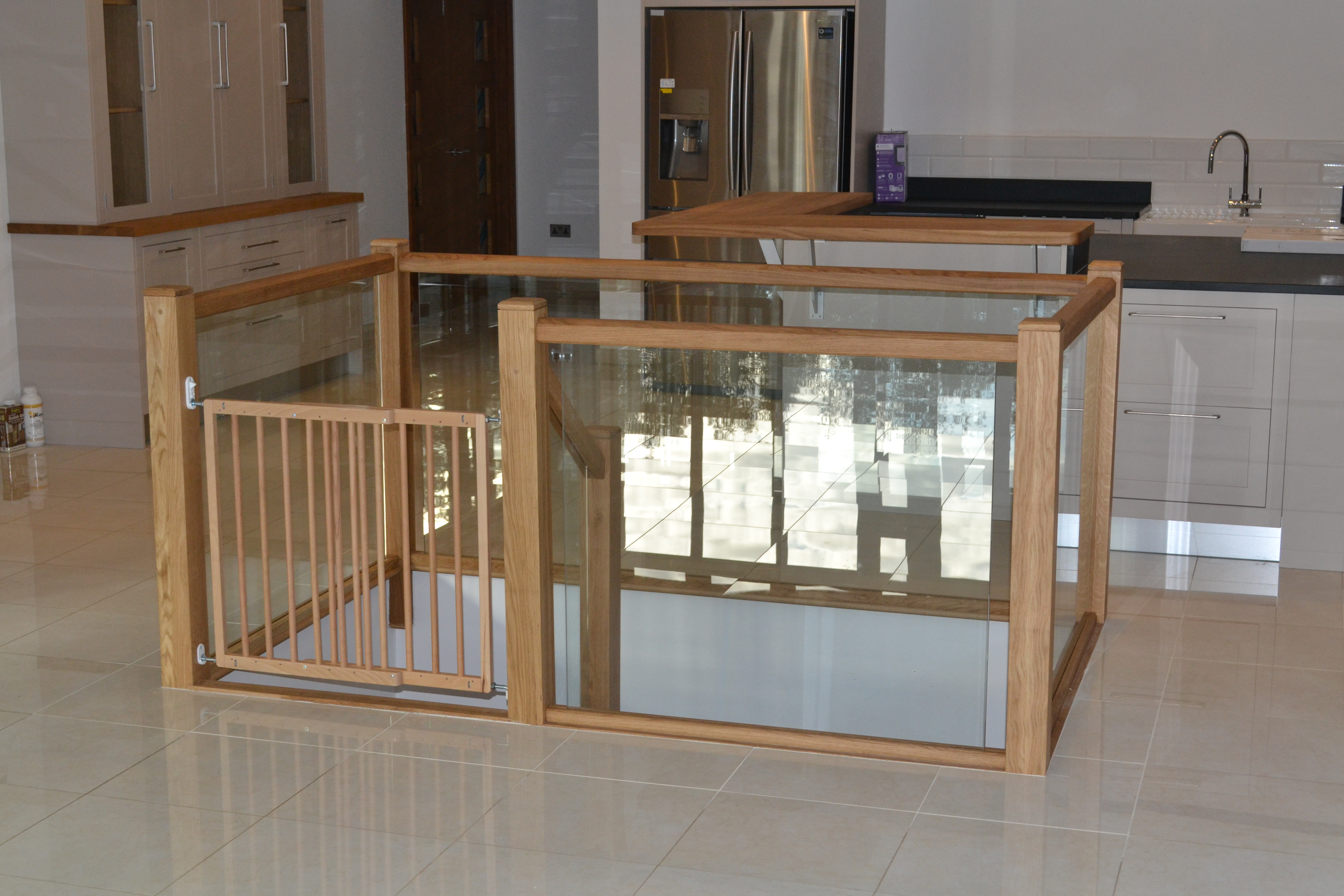 Oak and glass balustrade