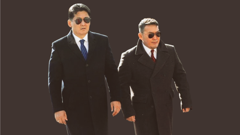 Former Prime Minister Khurelsukh and President Battulga (image from ubn.mn ).