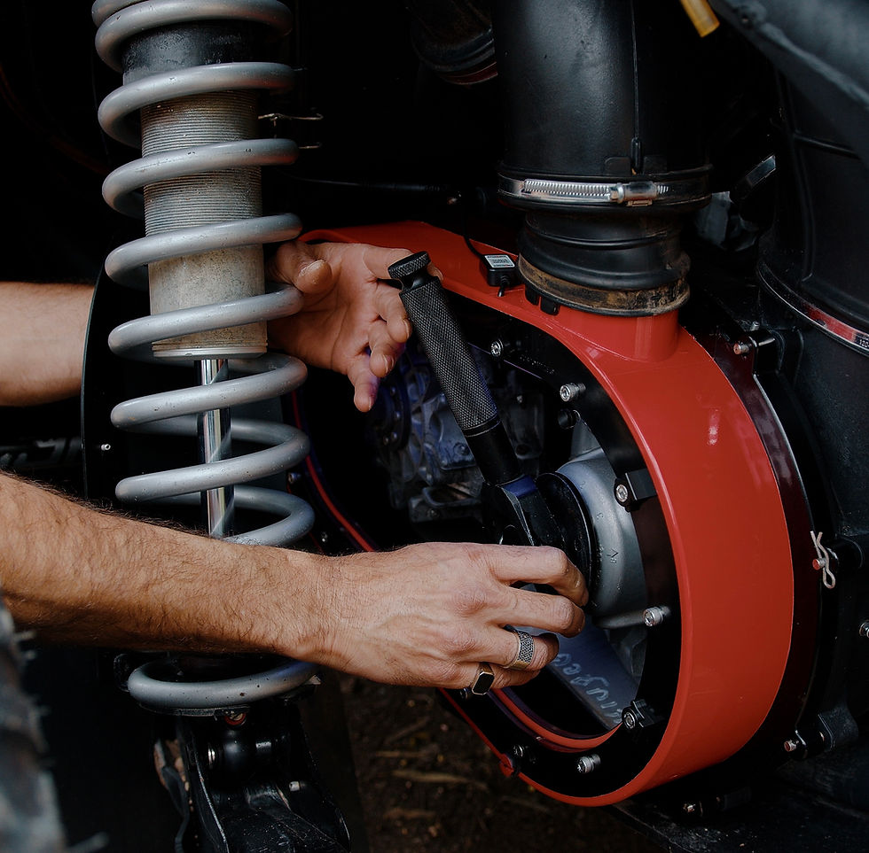 Miniatura: Cubierta CVT de liberación rápida de vidrio AM para Can-Am Maverick X3