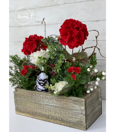 Thumbnail: Gray Box Centerpiece