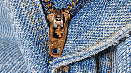 Why Do Zippers Get Stuck, and How to Fix It Without Breaking Them?