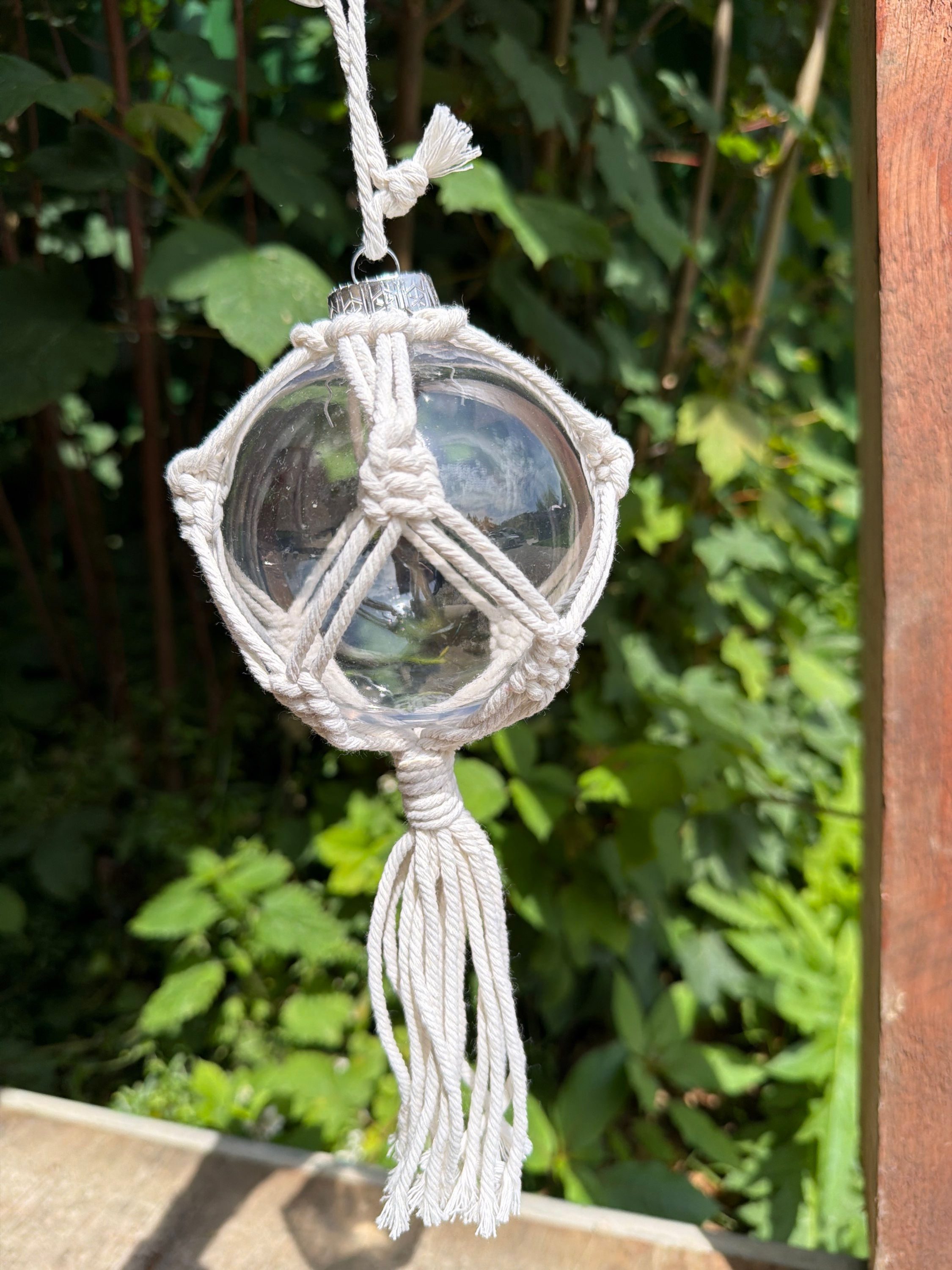 Suspension en macramé – Décoration bohème pour plante…