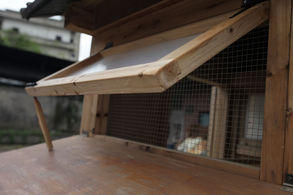 Daily Maintenance of Chicken Coops with Mortise-and-tenon Structures
