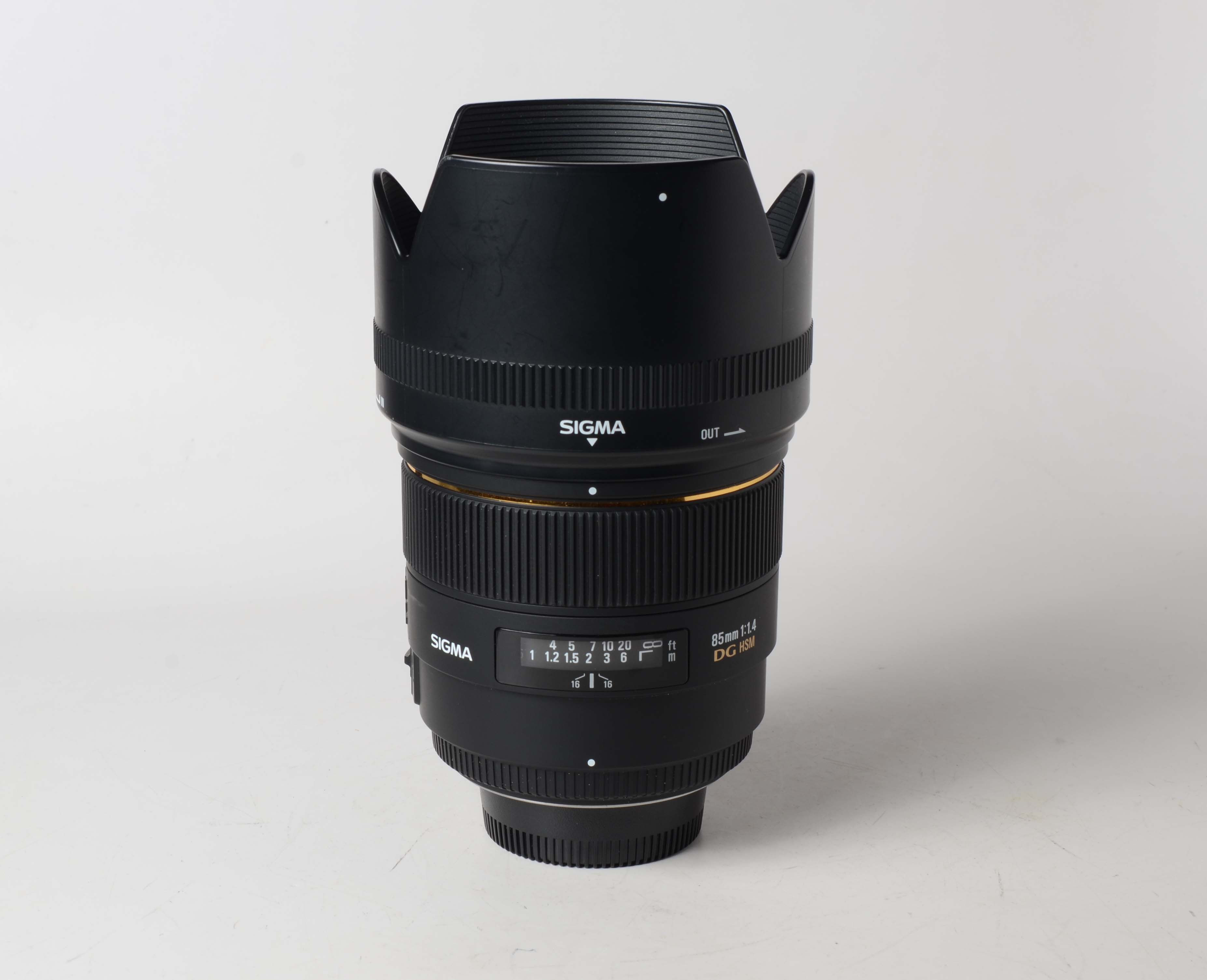Sigma 85mm f1.4 EX - Nikon