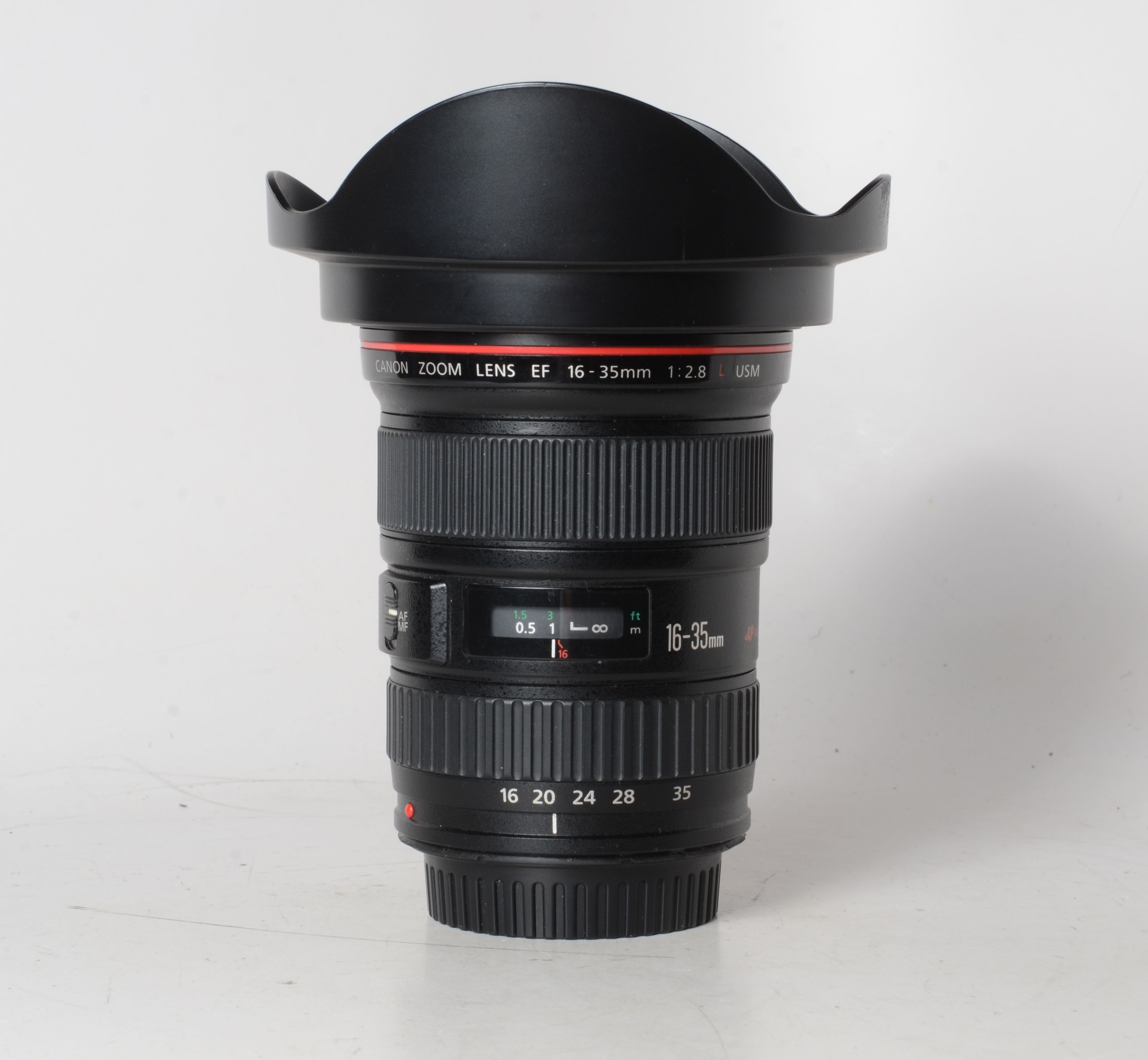 Canon 16-35mm f2.8 L EF