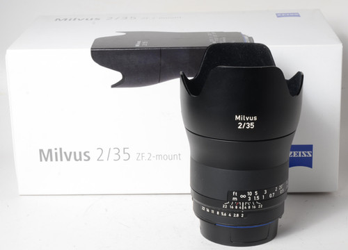 【新品未使用】ZEISS Milvus 2/35 ZF.2 ZEISS Milvus 2/35 | Canon & Nikon デジタル一眼レフカメラ用
