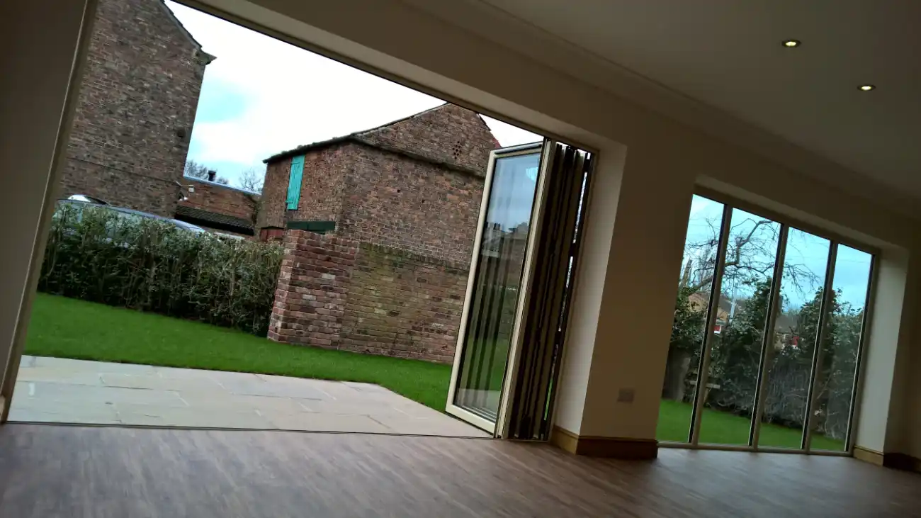 House renovation in Howden.
Transformation and enlargement of a derelict 1970's house in Howden