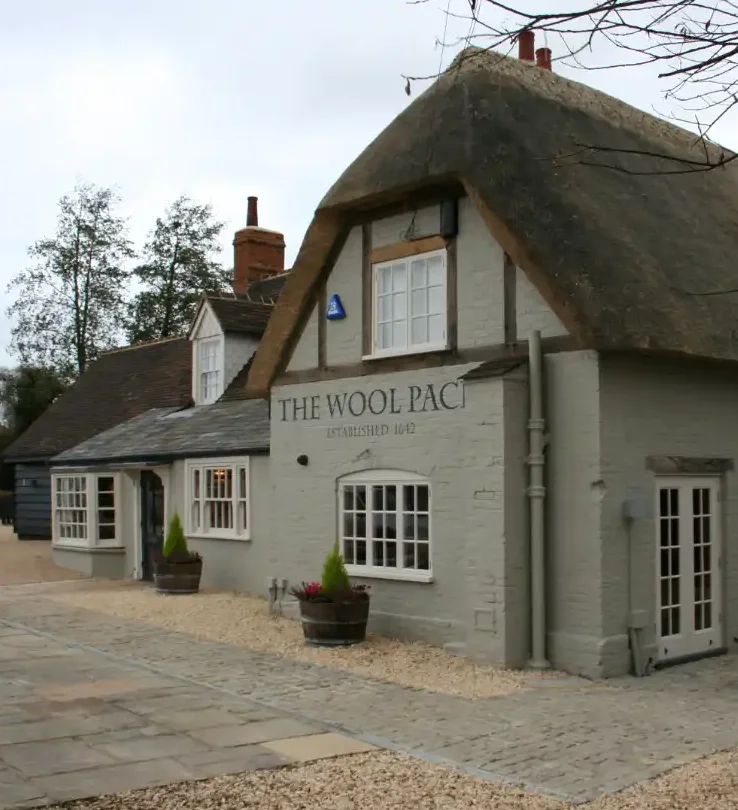 COMMERCIAL PROJECTS
Projects across the UK for well known brands.