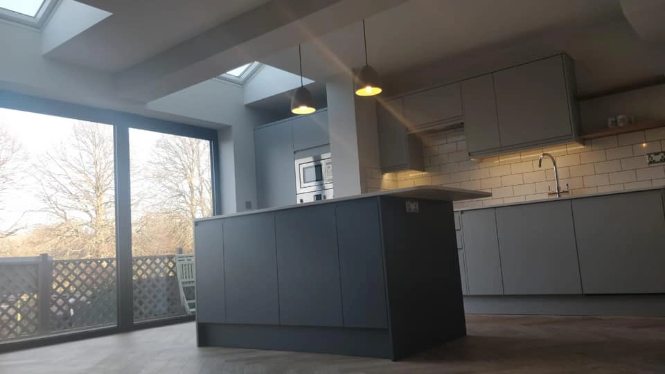York Riverside house Extension.
York riverside rear extension for a larger open plan kitchen & dining space.