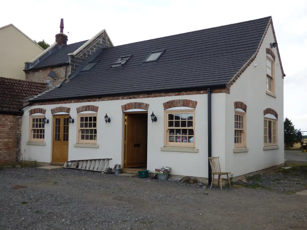 Farmhouse Extension Projects.
Rebuilding the fire damaged wing of a large Lincolnshire farmhouse.