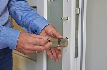 dOOR bARELL.png