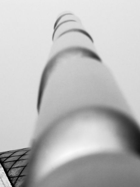 Architecture photo by Sergio Loiacono