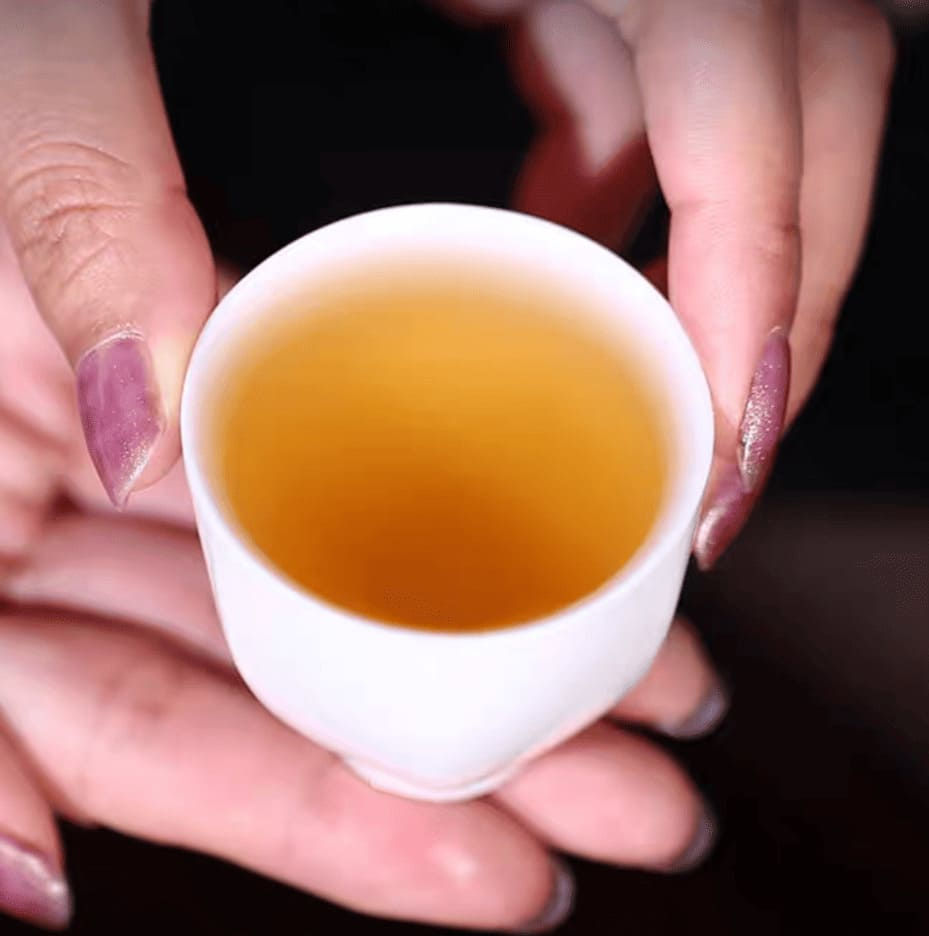 Прев'ю: Шен пуер - "Стара вулиця Іу" від Ботанік, 357 грам