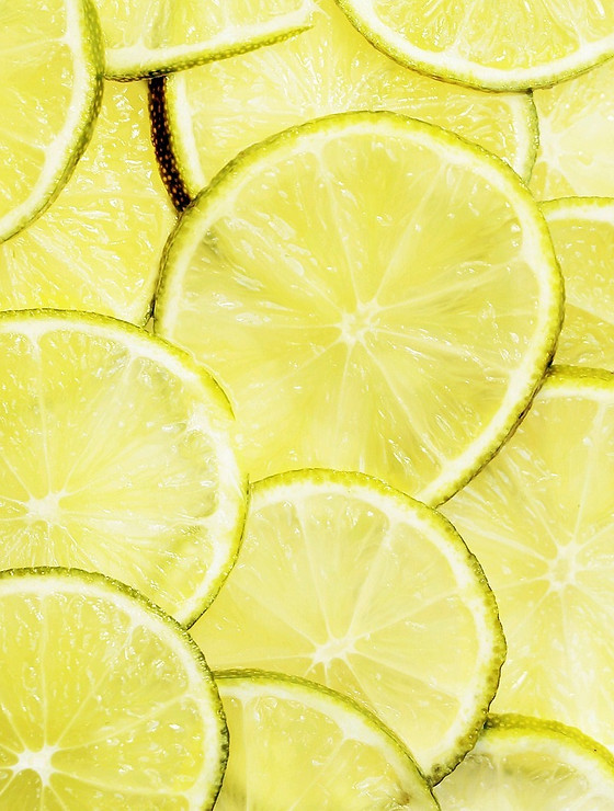 lime-2481346_1280_edited.jpg