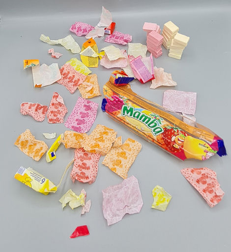 Kaubonbons Mambas: Verhältnis Bonbon zu Verpackung. So wenig Kaubonbons!