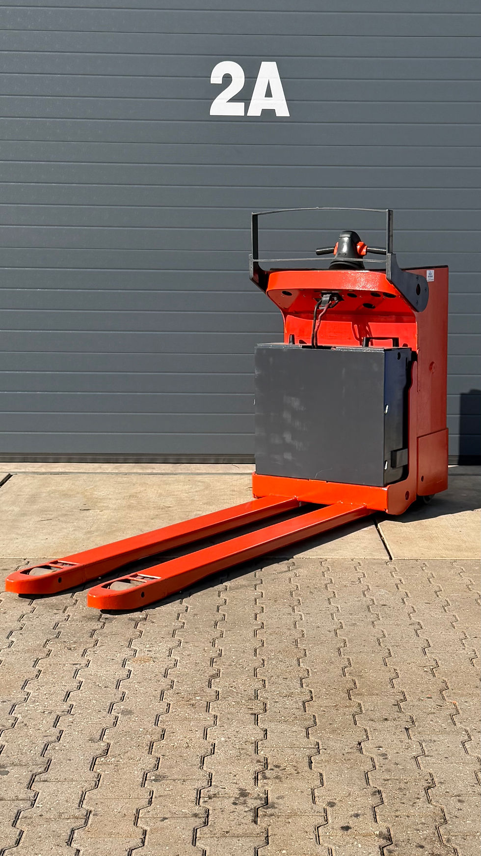 Thumbnail: Linde T20SF 2015 Instaande palletwagen 195cm vorken