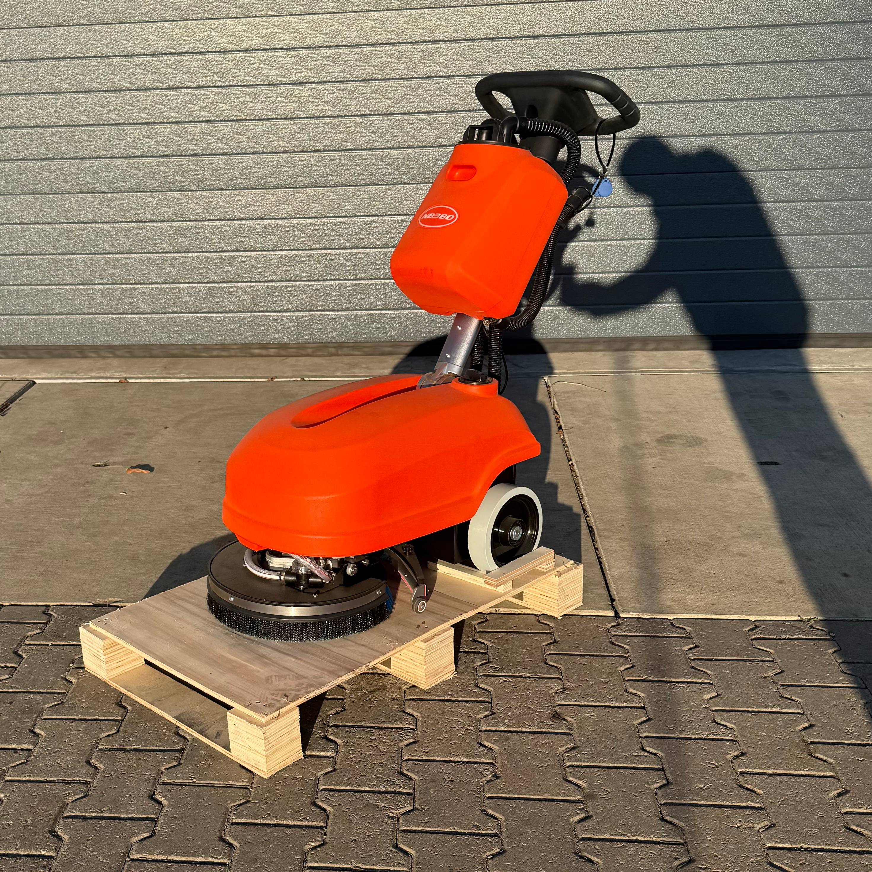 Noblelift NB380 mini schrobzuigmachine NIEUW UIT VOORRAAD